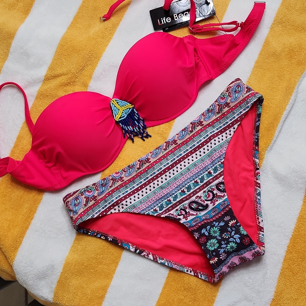 🔥HOT🔥Coral Bikini 👙 removable straps Size M NEW Life Beach